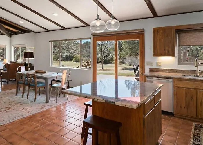 Secluded Countryside Desert Sanctuary For Family Holiday home Sedona